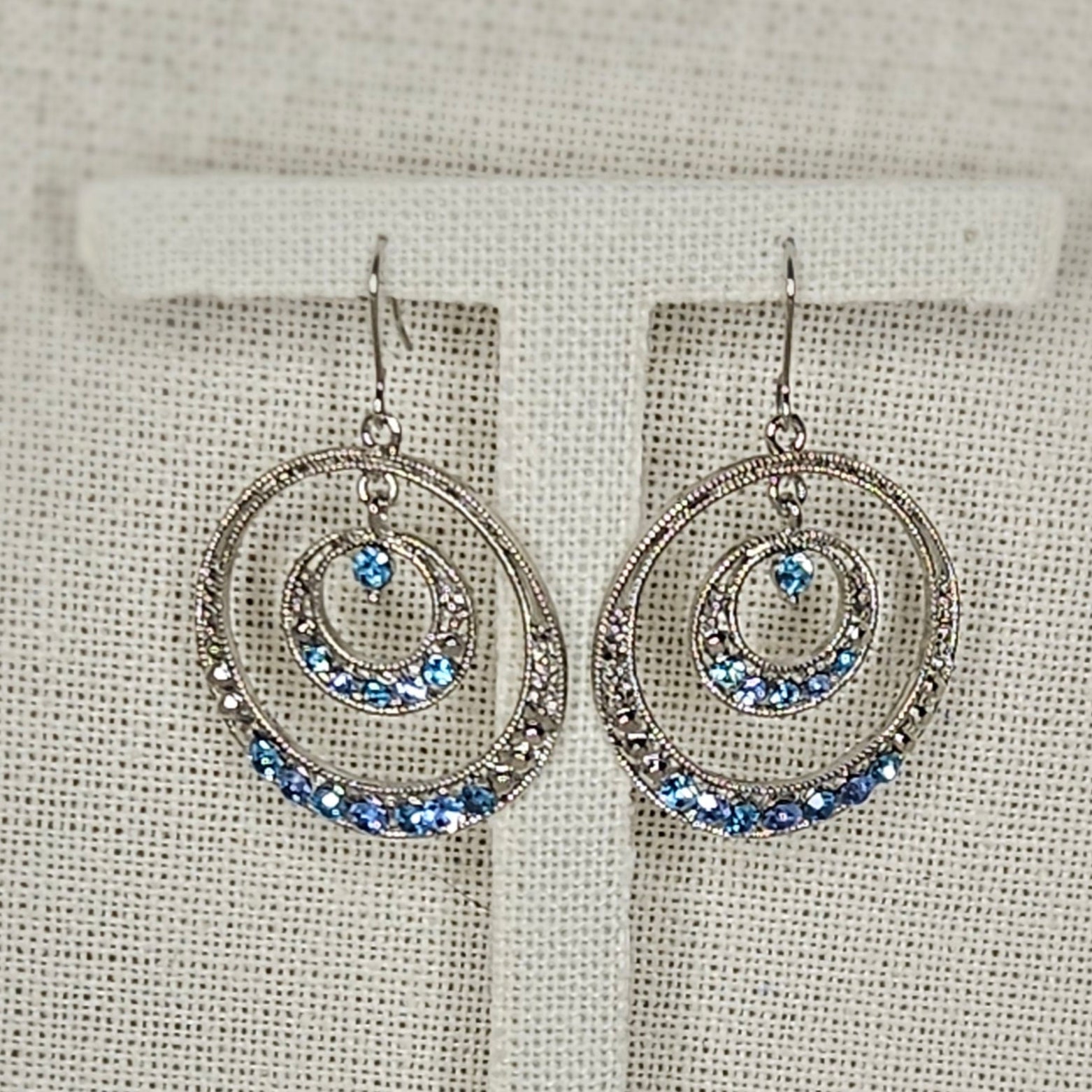 Double circle drop earrings.