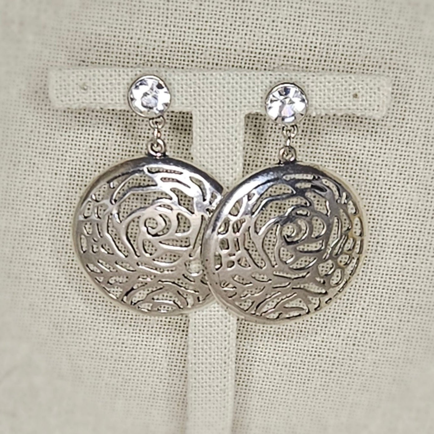 Silver Filligree Drop Earrings