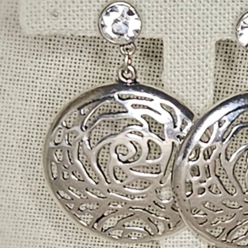 Silver Filligree Drop Earrings