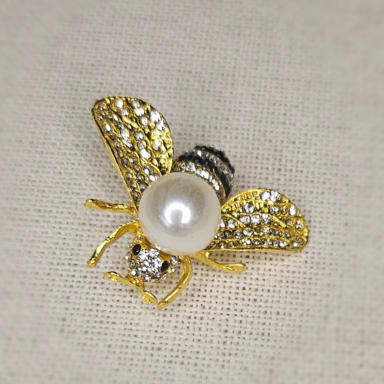 Bumblebee Brooch