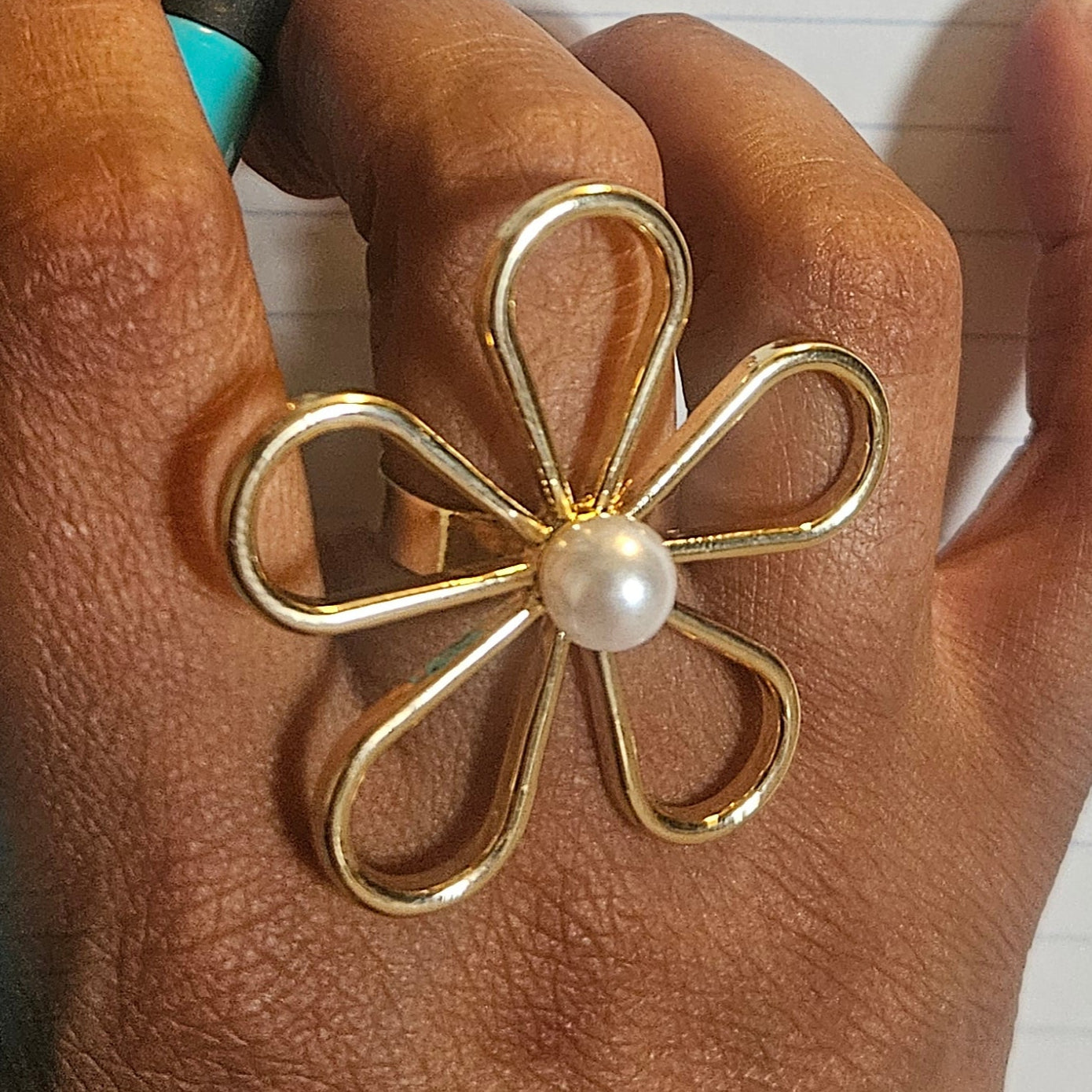 Golden Daisy Ring